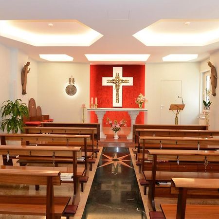 Casa Ospitalita San Giuseppe Bed & Breakfast ลาควิลา ภายนอก รูปภาพ